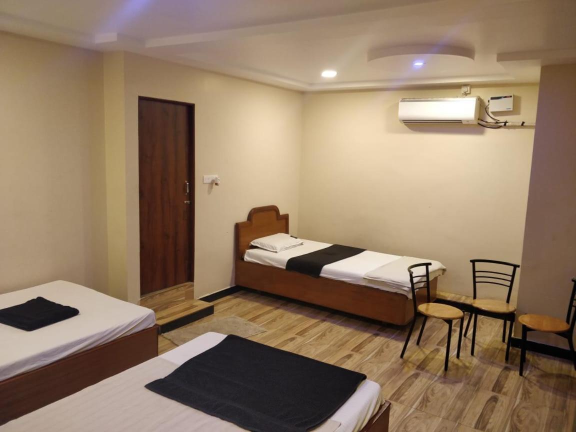 Hotel L'Ocean Pondichéry Chambre photo